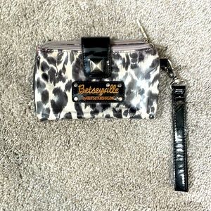 Betsy Johnson Wristlet